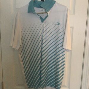 Oakley Men's Blue and White Striped Shirt